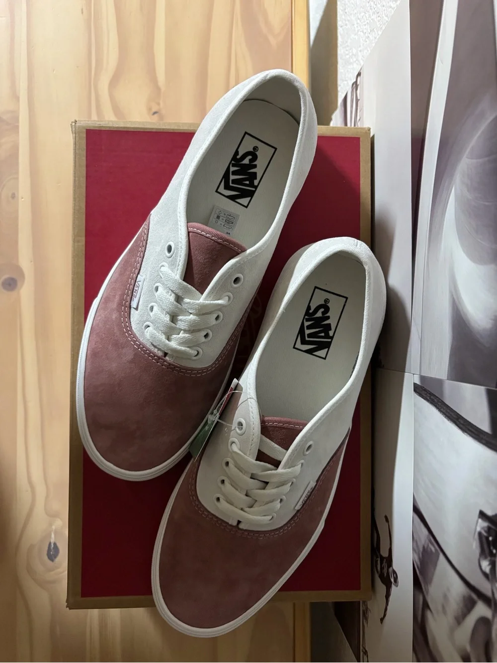 Vans Authentic Pig Suede sz 9.5 Men’s 11.0 Woman